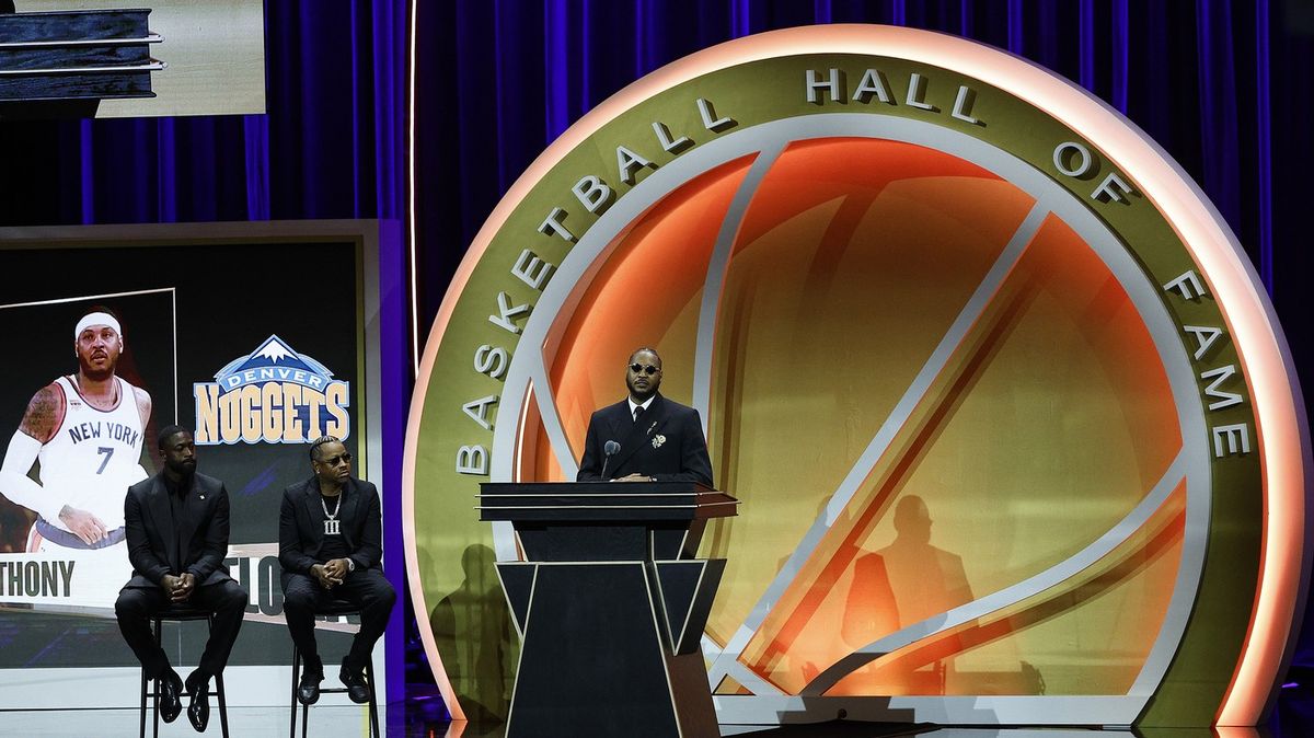 Anthony, Howard a Birdová byli uvedeni do basketbalové Síně slávy